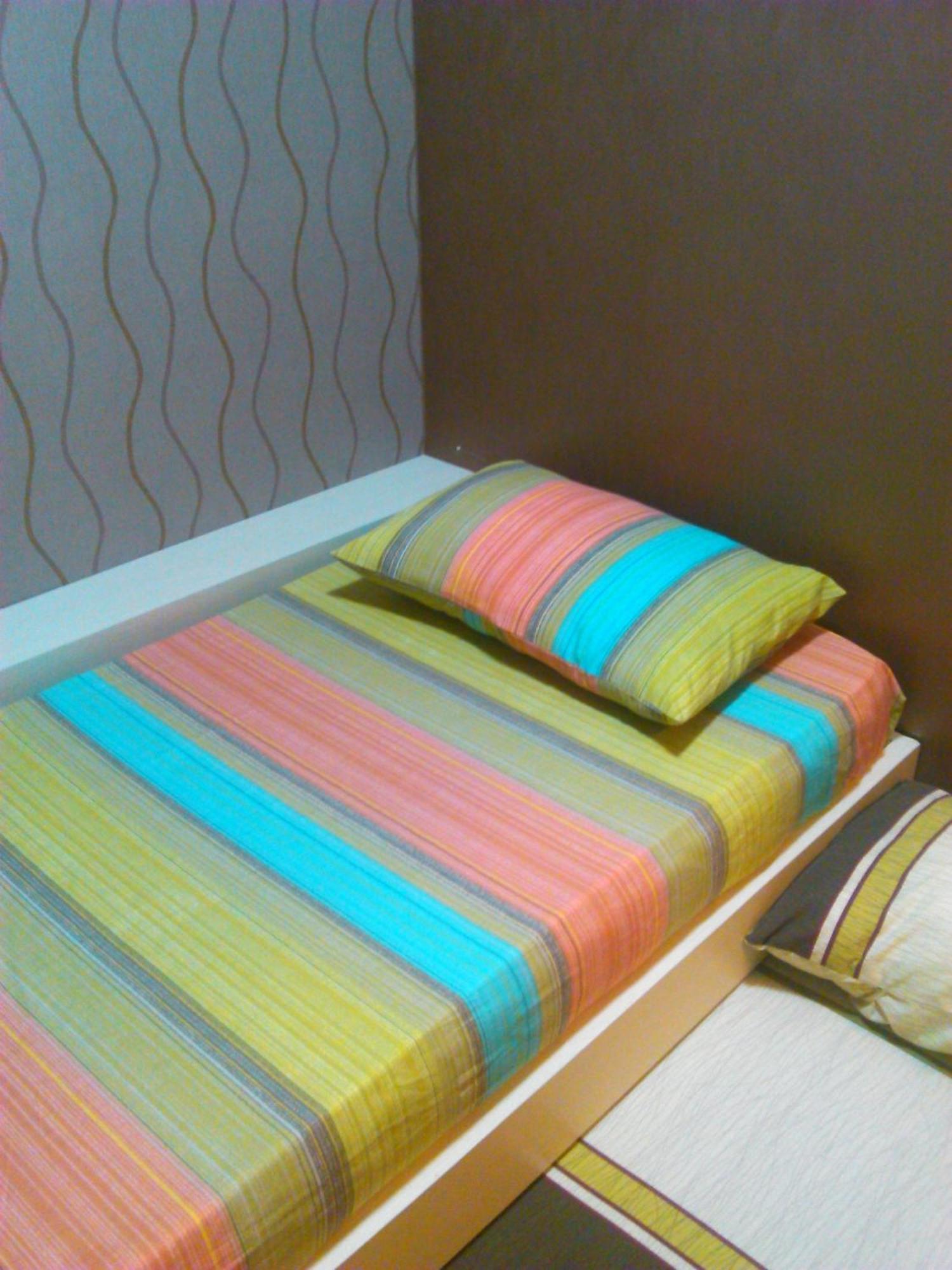 Apartment The Suites Metro By Yudis Bandung Værelse billede