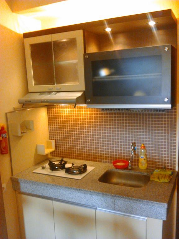 Apartment The Suites Metro By Yudis Bandung Værelse billede