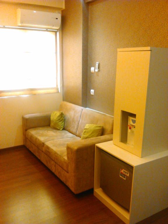 Apartment The Suites Metro By Yudis Bandung Værelse billede